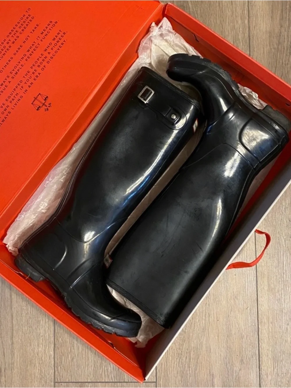 Hunter Women's Gloss Black Tall Rain Boots